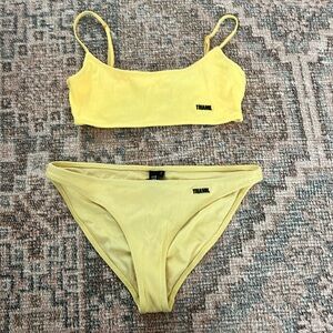 Yellow triangl bikini